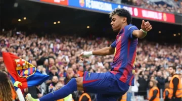 غضب لامين يامال يلاحق هانزي فليك بعد مباراة برشلونة ورايو فاليكانو